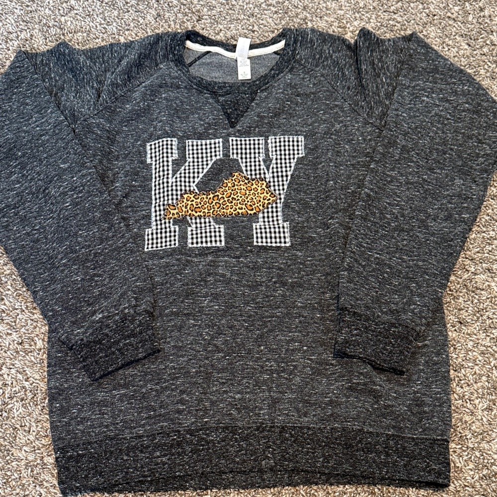 Charcoal Graphic Sweatshirt with Leopard Print